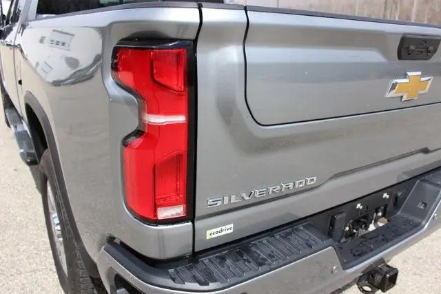 2024 Chevrolet Silverado 3500HD 4WD Crew Cab Standard Bed High Country