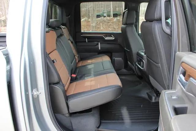 2024 Chevrolet Silverado 3500HD 4WD Crew Cab Standard Bed High Country