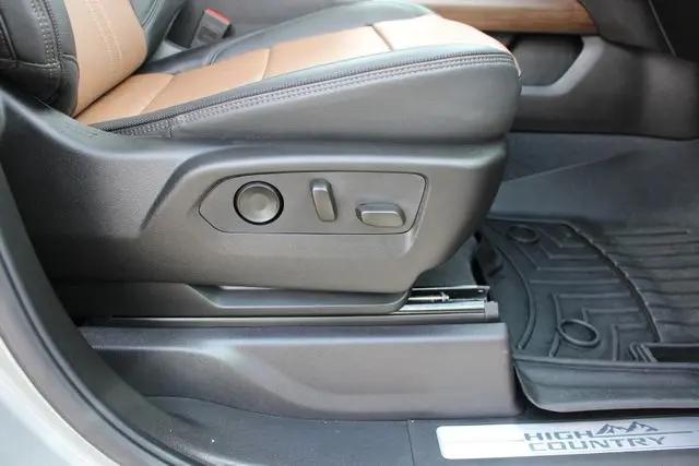 2024 Chevrolet Silverado 3500HD 4WD Crew Cab Standard Bed High Country
