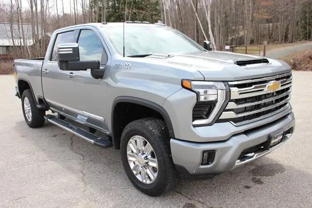 2024 Chevrolet Silverado 3500HD 4WD Crew Cab Standard Bed High Country