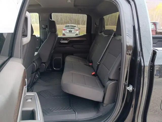 2026 Chevrolet Silverado 1500 4WD Crew Cab Short Bed RST