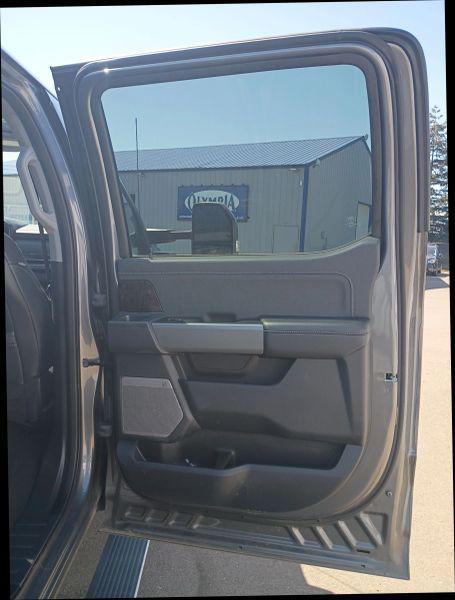 2024 Ford F-450 LARIAT