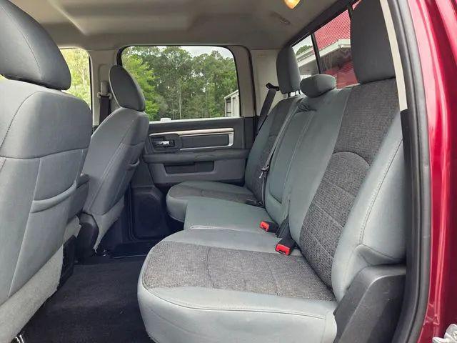 2017 Ram 1500 Big Horn Crew Cab 4x4 6'4" Box