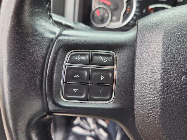 2017 Ram 1500 Big Horn Crew Cab 4x4 6'4" Box