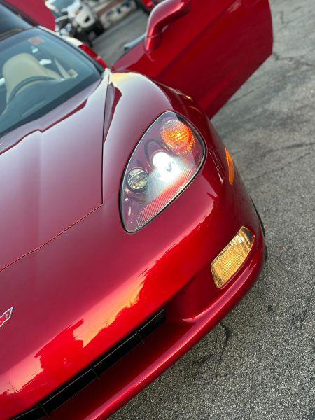 2005 Chevrolet Corvette Base