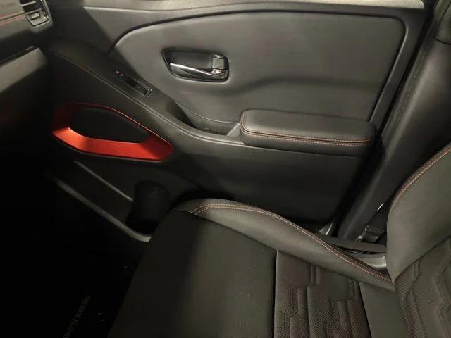 2024 Nissan Frontier Crew Cab PRO-X 4x2