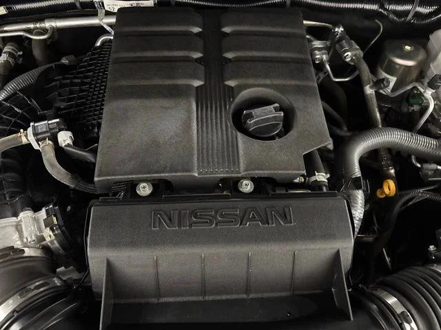 2024 Nissan Frontier Crew Cab PRO-X 4x2