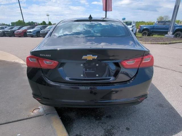 2023 Chevrolet Malibu FWD LS