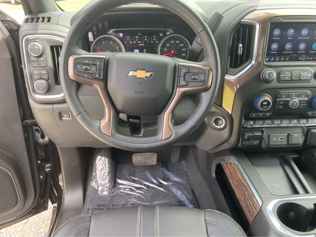 2022 Chevrolet Silverado 2500HD 4WD Crew Cab Standard Bed High Country