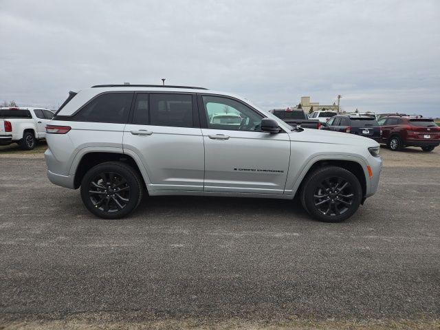 2026 Jeep Grand Cherokee GRAND CHEROKEE LIMITED RESERVE 4X4