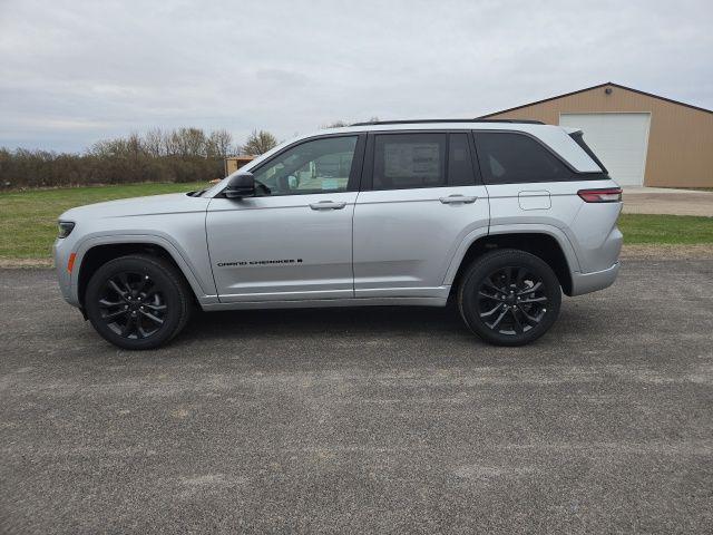 2026 Jeep Grand Cherokee GRAND CHEROKEE LIMITED RESERVE 4X4