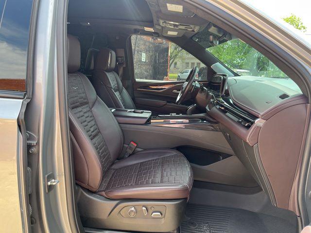 2023 Cadillac Escalade 4WD V-Series