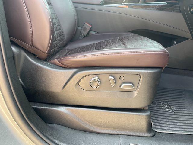2023 Cadillac Escalade 4WD V-Series