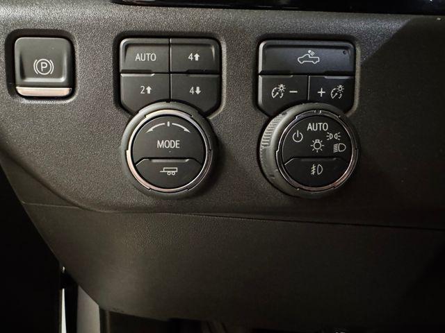 2025 Chevrolet Silverado 1500 4WD Crew Cab Short Bed LT Trail Boss