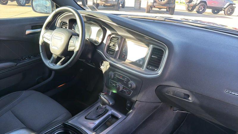 2019 Dodge Charger SXT RWD