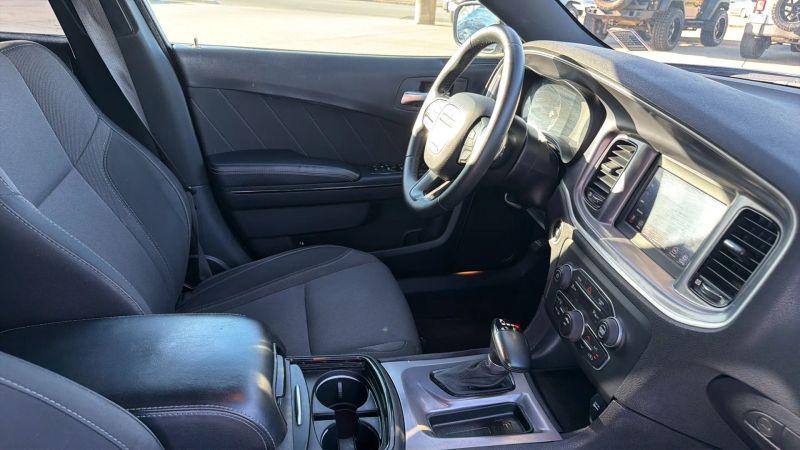2019 Dodge Charger SXT RWD