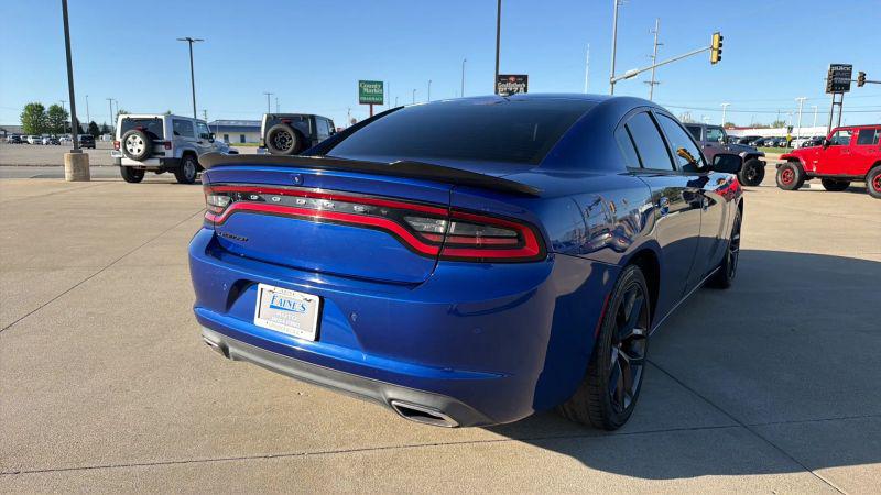 2019 Dodge Charger SXT RWD