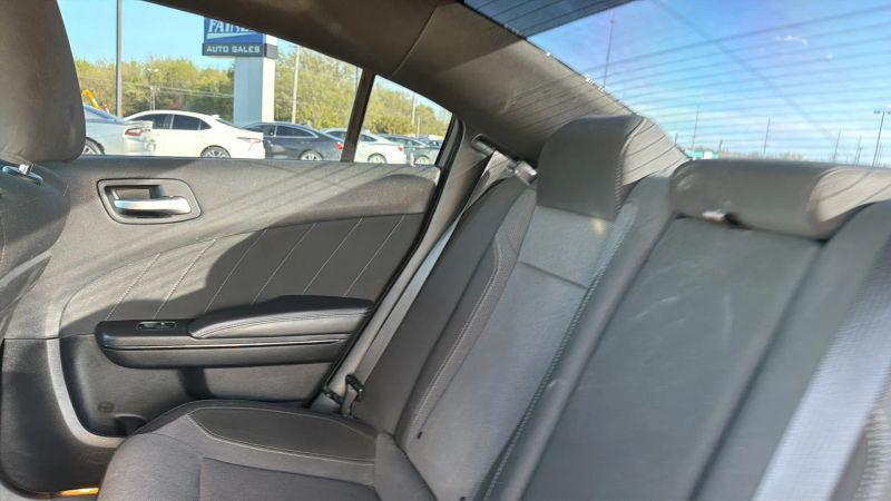 2019 Dodge Charger SXT RWD