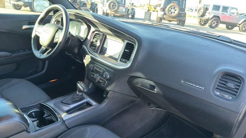 2019 Dodge Charger SXT RWD