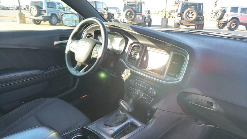 2019 Dodge Charger SXT RWD