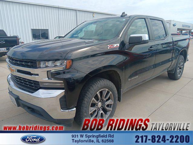 2022 Chevrolet Silverado 1500 4WD Crew Cab Short Bed LT for sale in Taylorville, IL