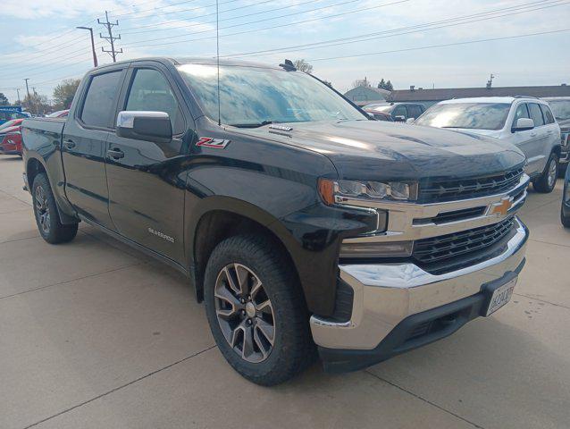 2022 Chevrolet Silverado 1500 4WD Crew Cab Short Bed LT