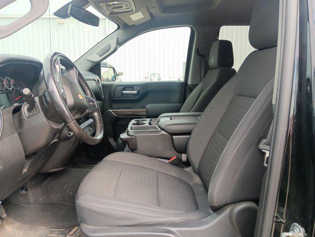 2022 Chevrolet Silverado 1500 4WD Crew Cab Short Bed LT