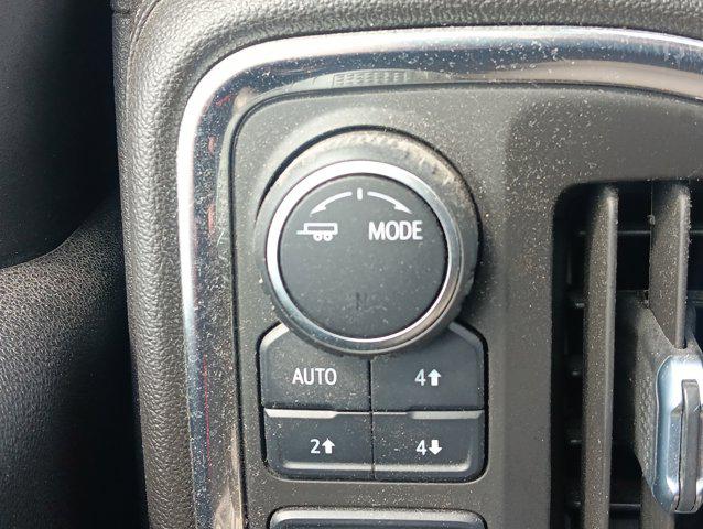 2022 Chevrolet Silverado 1500 4WD Crew Cab Short Bed LT