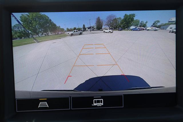 2022 Chevrolet Silverado 1500 4WD Crew Cab Short Bed LT