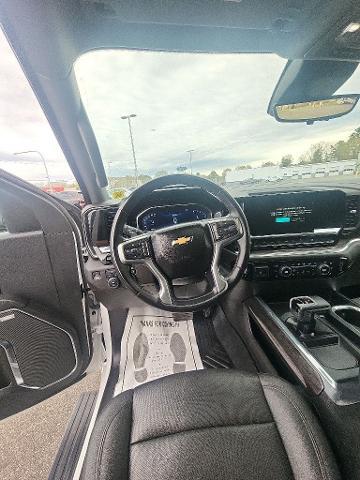 2023 Chevrolet Silverado 1500 4WD Crew Cab Short Bed LTZ