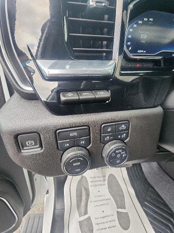 2023 Chevrolet Silverado 1500 4WD Crew Cab Short Bed LTZ