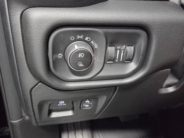 2026 Ram 1500 Rebel Crew Cab 4x4 5'7" Box