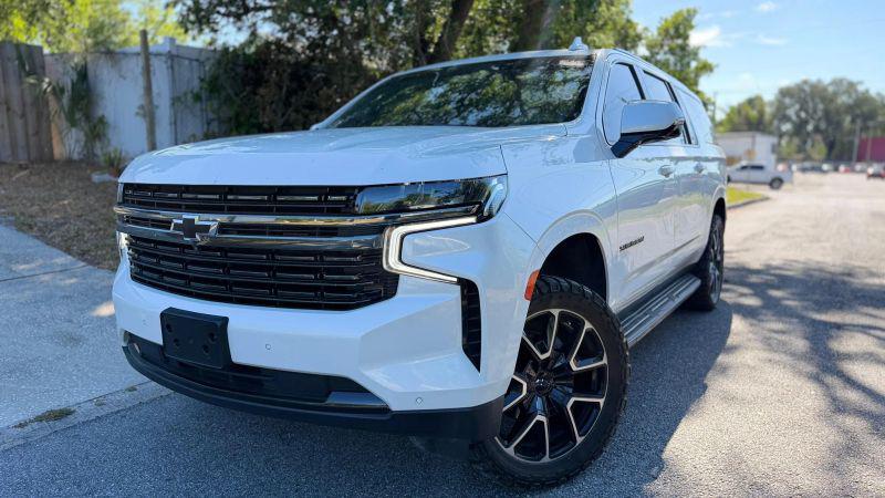 2021 Chevrolet Suburban 4WD RST