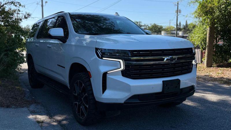 2021 Chevrolet Suburban 4WD RST