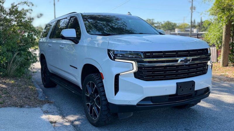 2021 Chevrolet Suburban 4WD RST