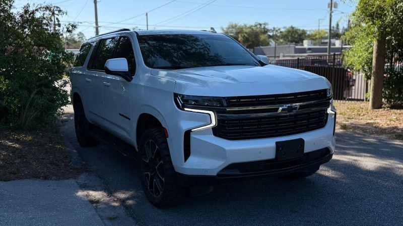 2021 Chevrolet Suburban 4WD RST