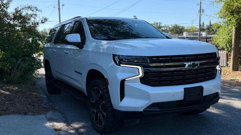 2021 Chevrolet Suburban 4WD RST