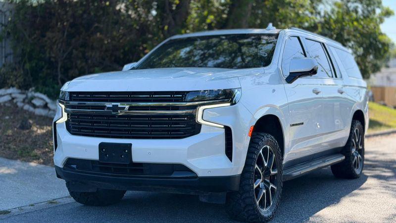 2021 Chevrolet Suburban 4WD RST