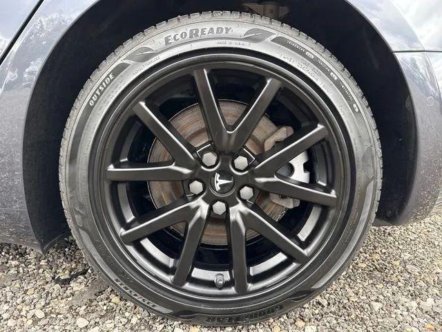 2021 Tesla Model 3 Long Range Dual Motor All-Wheel Drive