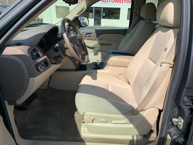 2011 Chevrolet Avalanche LS