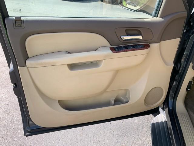 2011 Chevrolet Avalanche LS