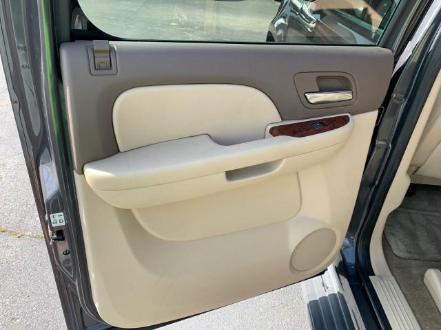2011 Chevrolet Avalanche LS