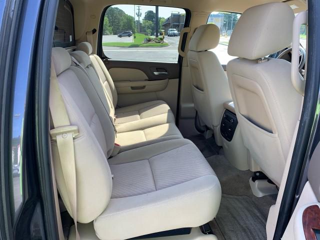 2011 Chevrolet Avalanche LS