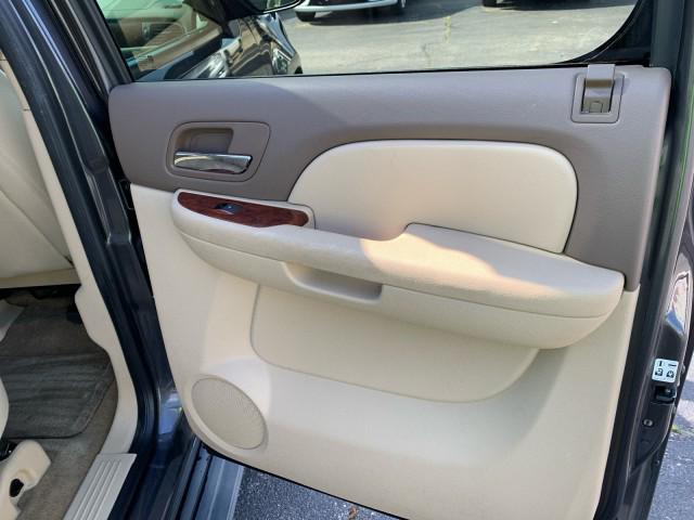 2011 Chevrolet Avalanche LS