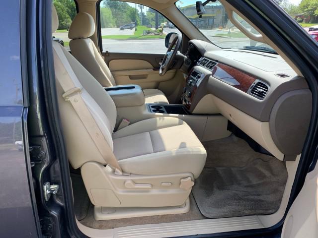 2011 Chevrolet Avalanche LS