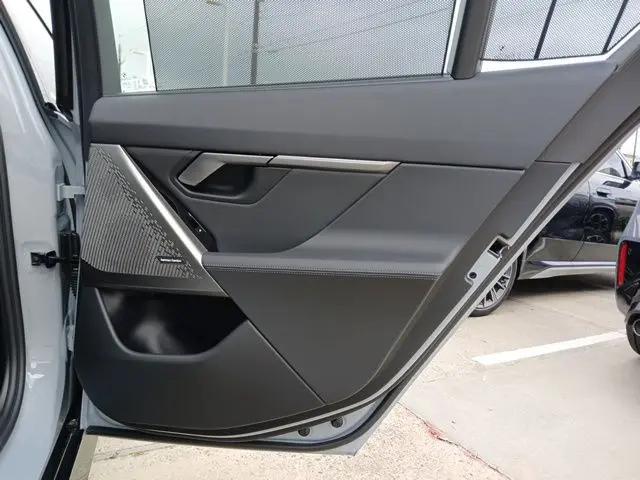 2027 BMW 5 Series 550e xDrive