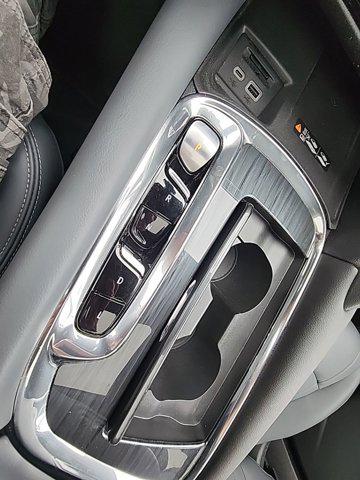 2023 Buick Enclave Essence AWD