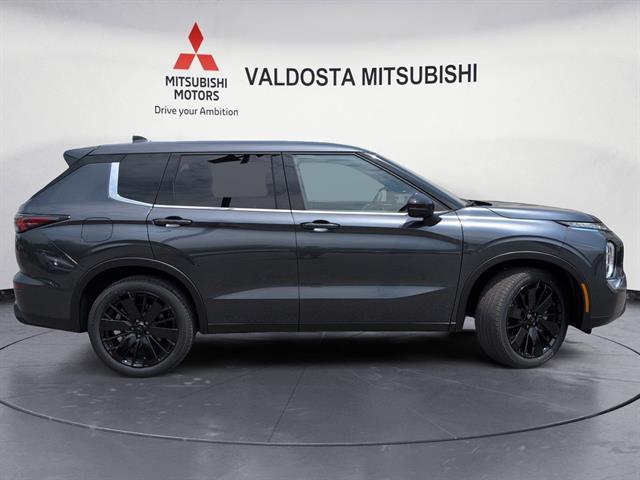 2026 Mitsubishi Outlander LE 1.5T 2WD