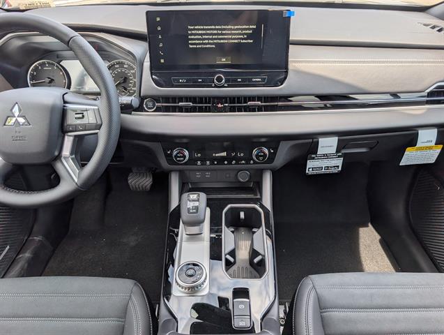 2026 Mitsubishi Outlander LE 1.5T 2WD