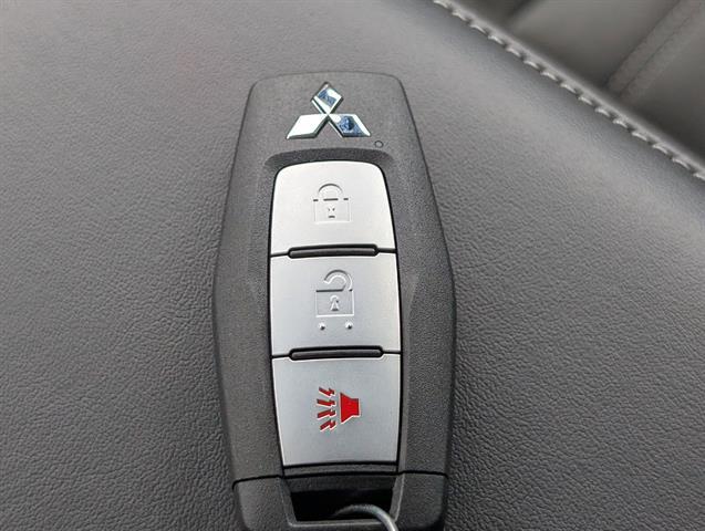 2026 Mitsubishi Outlander LE 1.5T 2WD